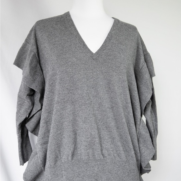 Zara grey pullover sweater w/ ruffles - Picture 5 of 8
